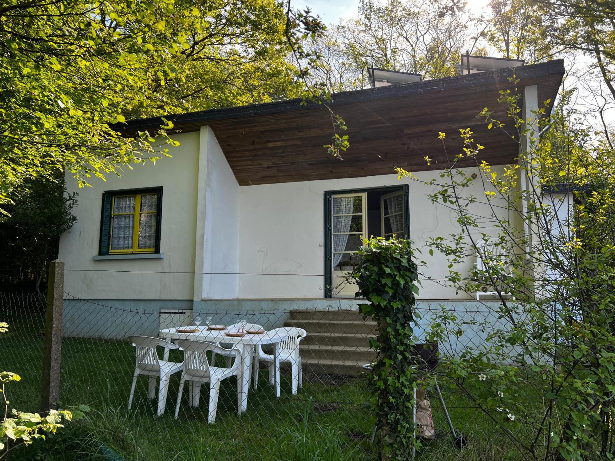 Chalet Au Bord De L'Etang 4 Pers Les Boulmiers Exterior photo